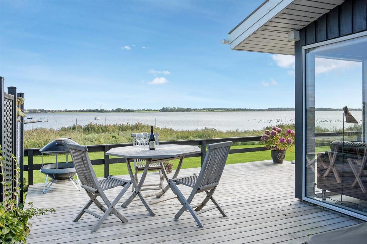 Villa Eksklusiv Feriebolig Med Panoramaudsigt Munkebo Exterior foto